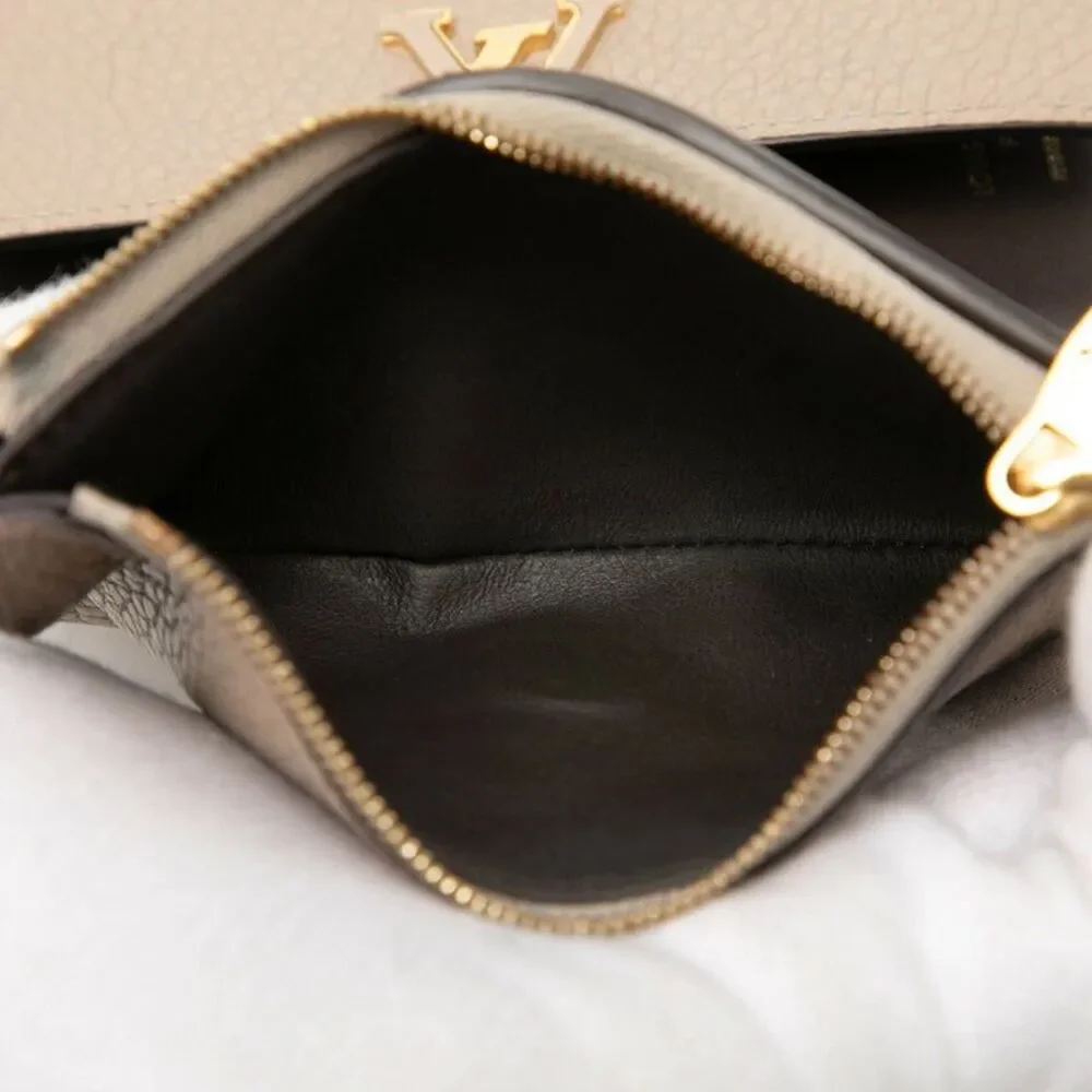Louis Vuitton Capucines Compact Wallet